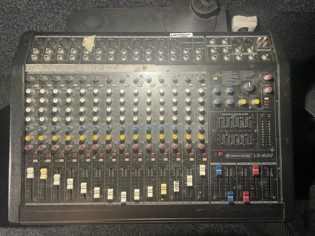 Prodám starý mixážní pult Omnitronic LS-1622