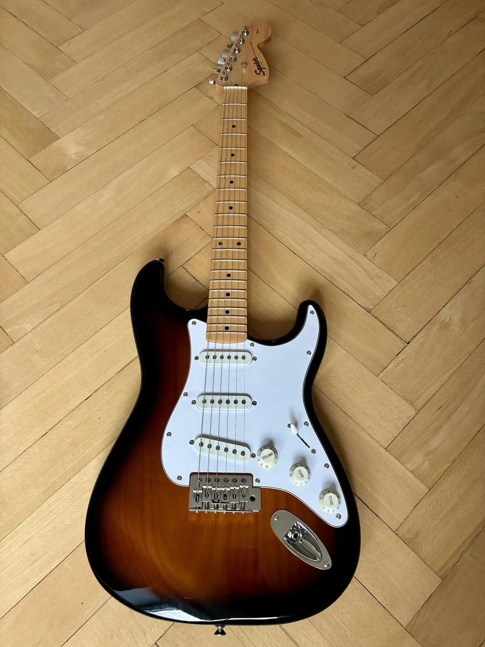 squier affinity stratocaster