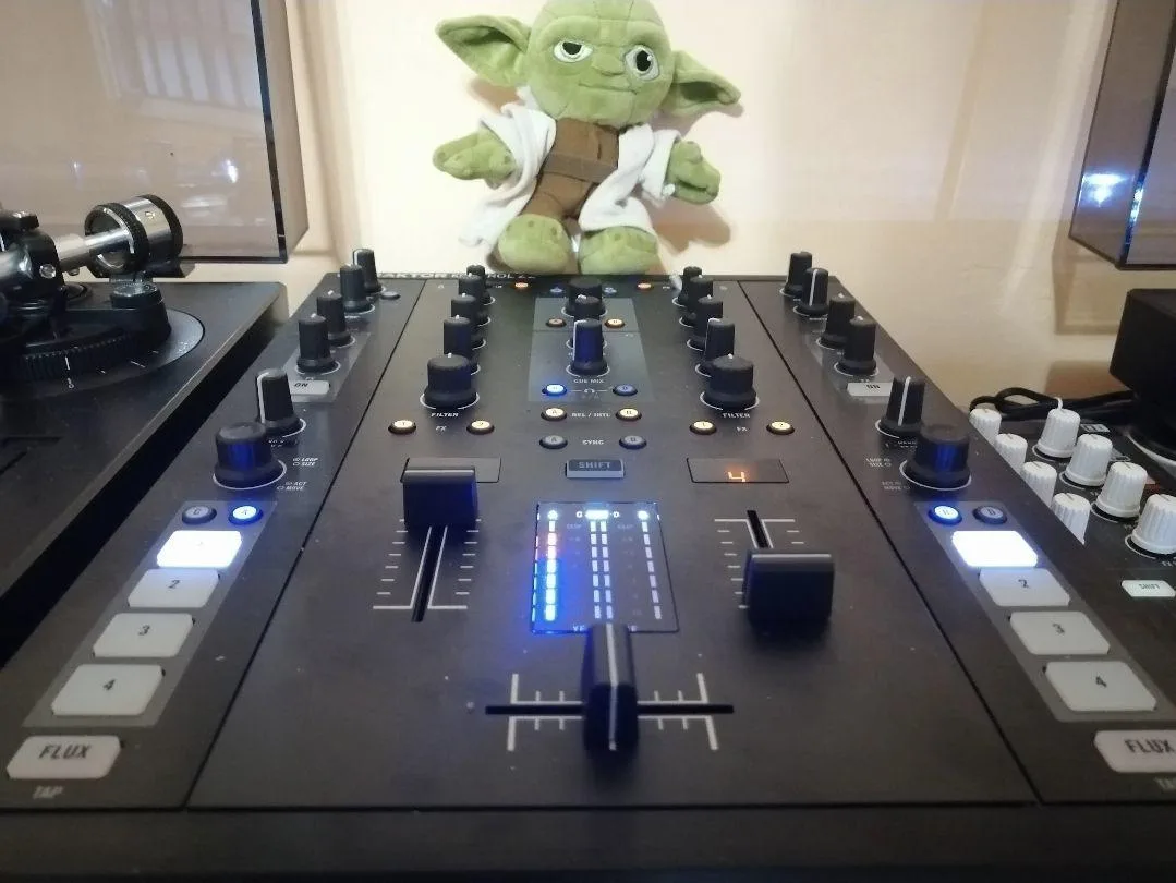 Pioneer & Native Instruments