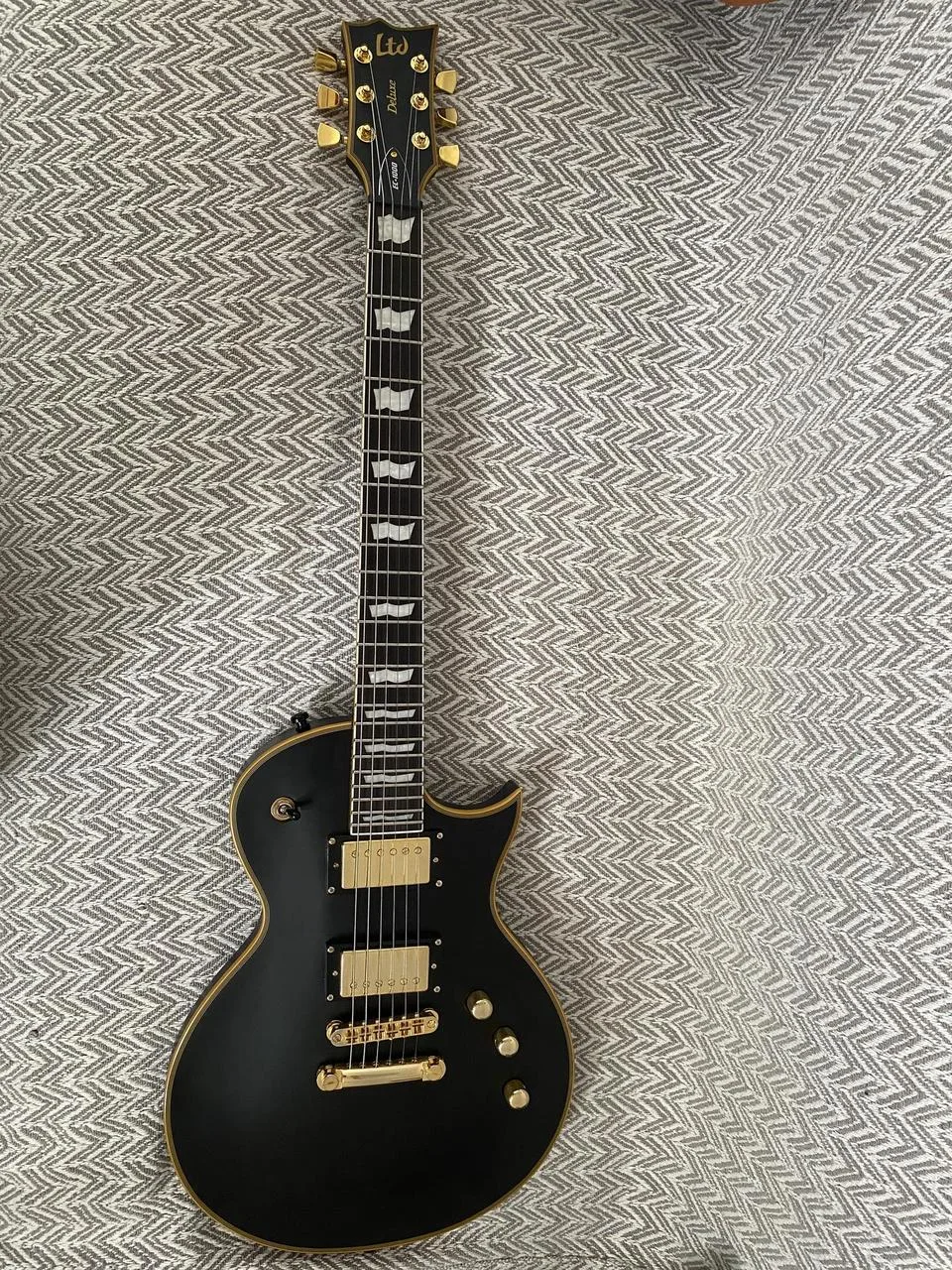 LTD EC 1000