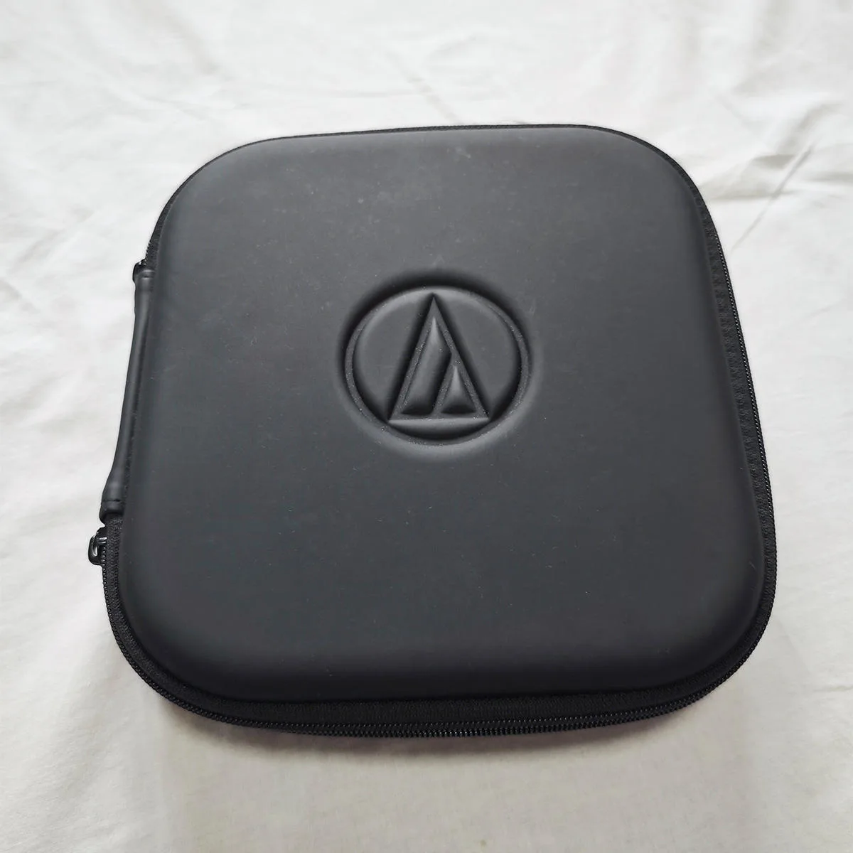Studiová sluchátka Audio-Technica ATH-M70x +hliníkový stojan