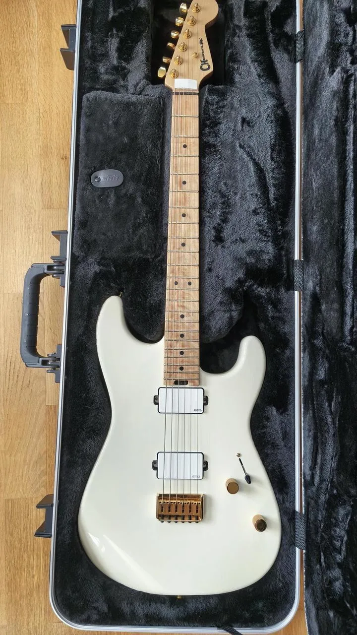 Charvel Pro-Mod San Dimas Style 1 Snow White