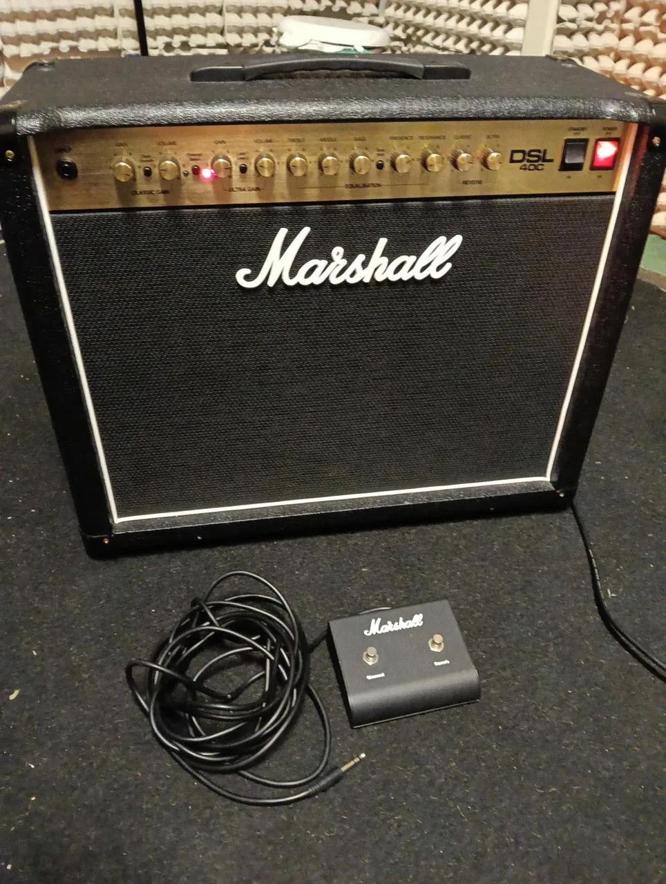 Prodám Marshall DSL 40 C  Sleva !!!