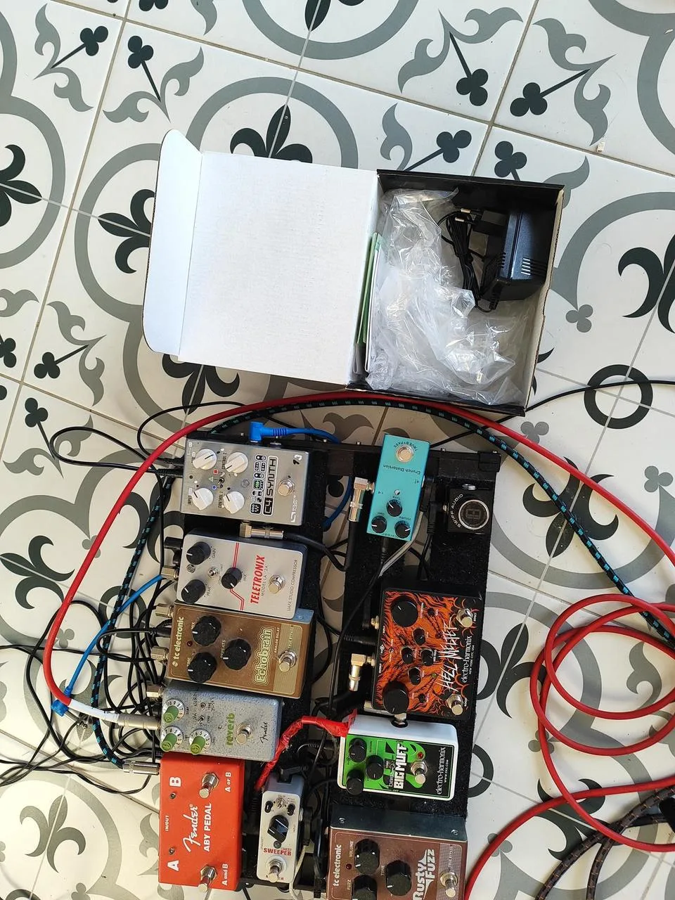 Electro Harmonix Hell Melter Distortion – stav jako nový