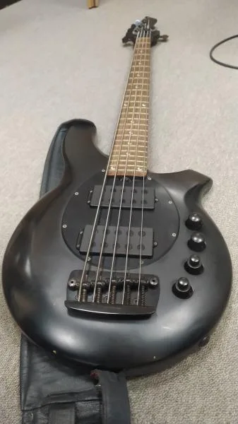 Musicmann Bongo 5 HH