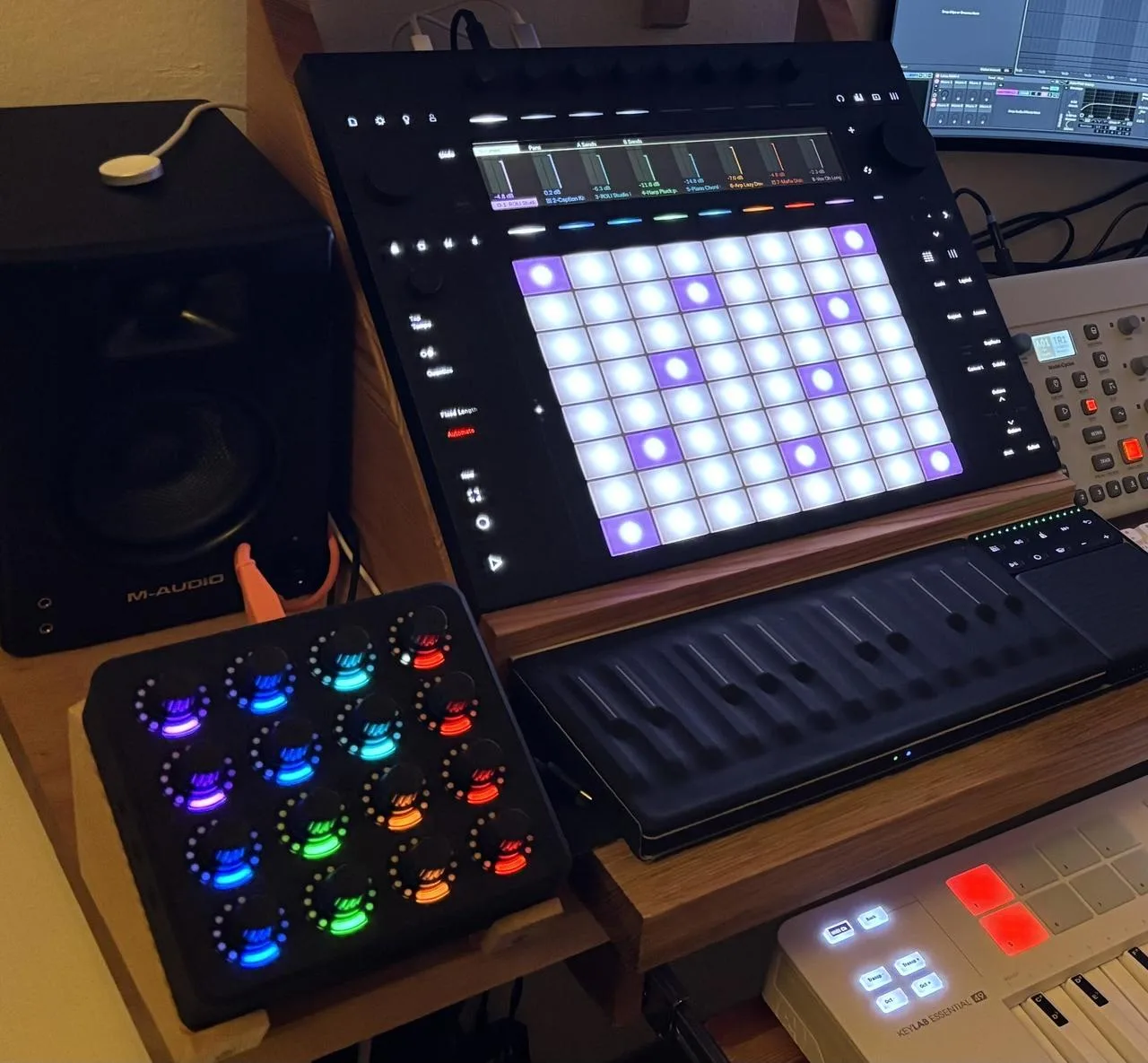 DJ Techtools Midi Fighter Twister Ovladač DAW