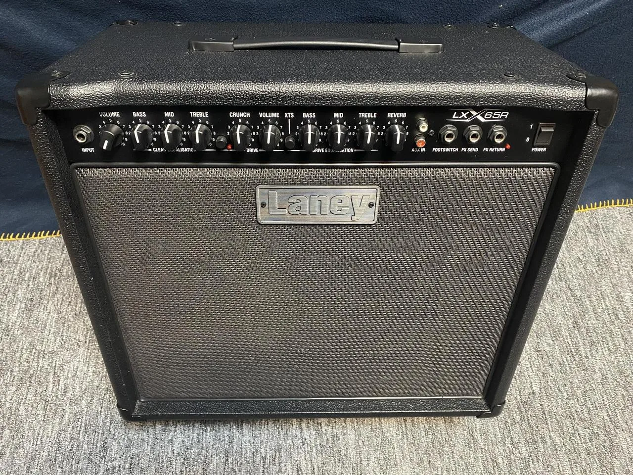 Laney LX65R