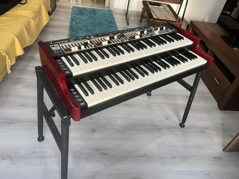 NORD C2D (Hammond klon)