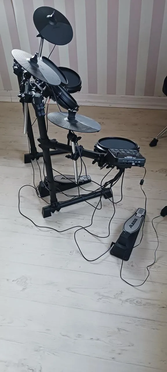 Alesis Turbo mesh kit