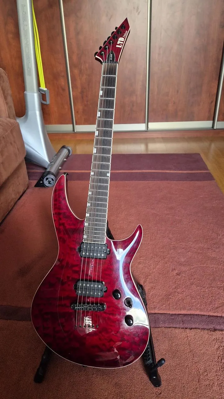 Kytara ESP LTD H3-1000 QM See Thru Black Cherry