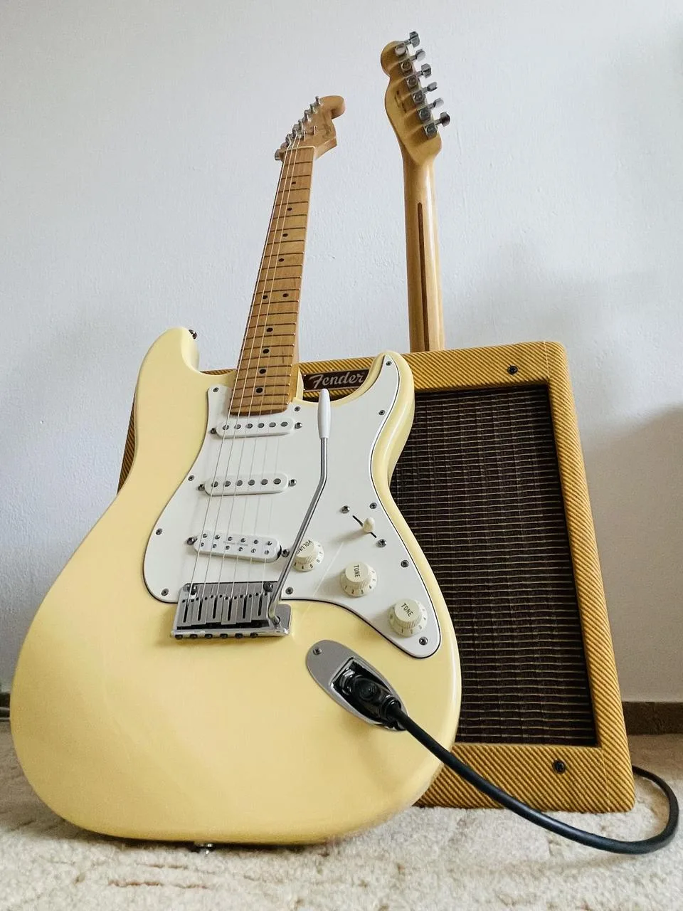 Fender Stratocaster USA 1997 + dobový hardcase