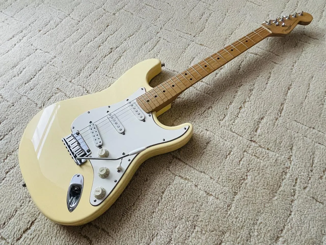 Fender Stratocaster USA 1997 + dobový hardcase