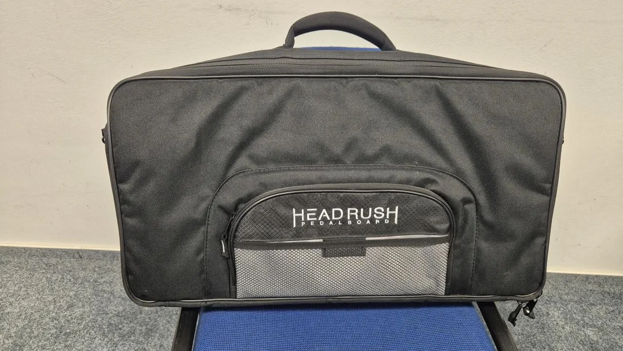 Prodám multiefekt pedalboard Headrush eleven