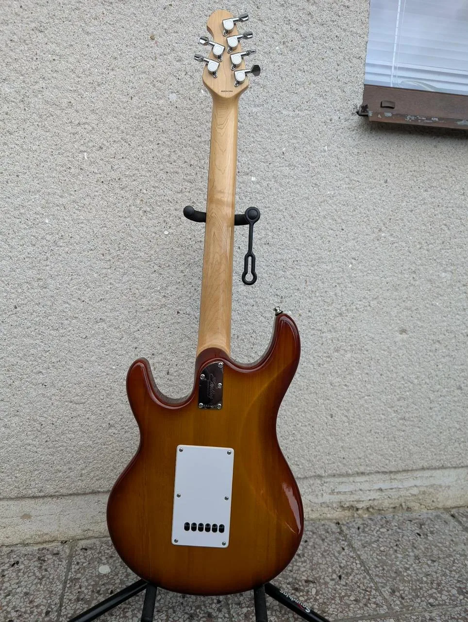 Sterling by MusicMan SUB Silo3 Tobacco Brown Sunburst