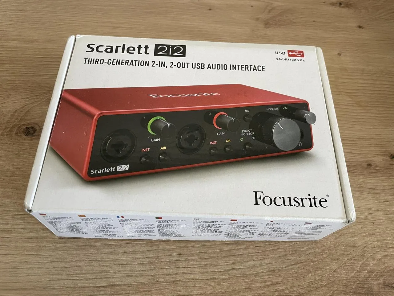 Zvukovka Focusrite Scarlett 2i2
