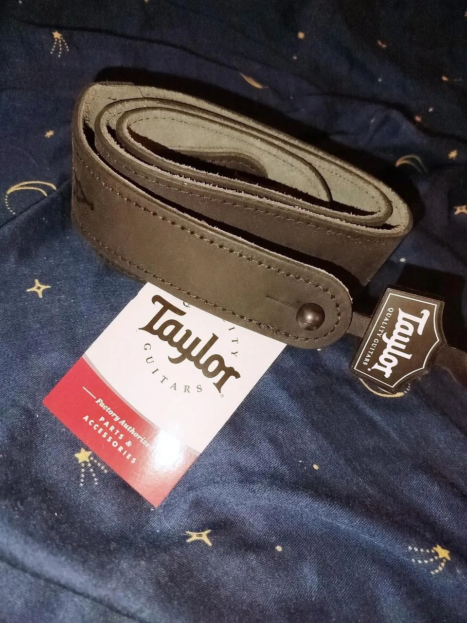 Nový kožený popruh Taylor Gemstone Nubuck - ČERNÝ