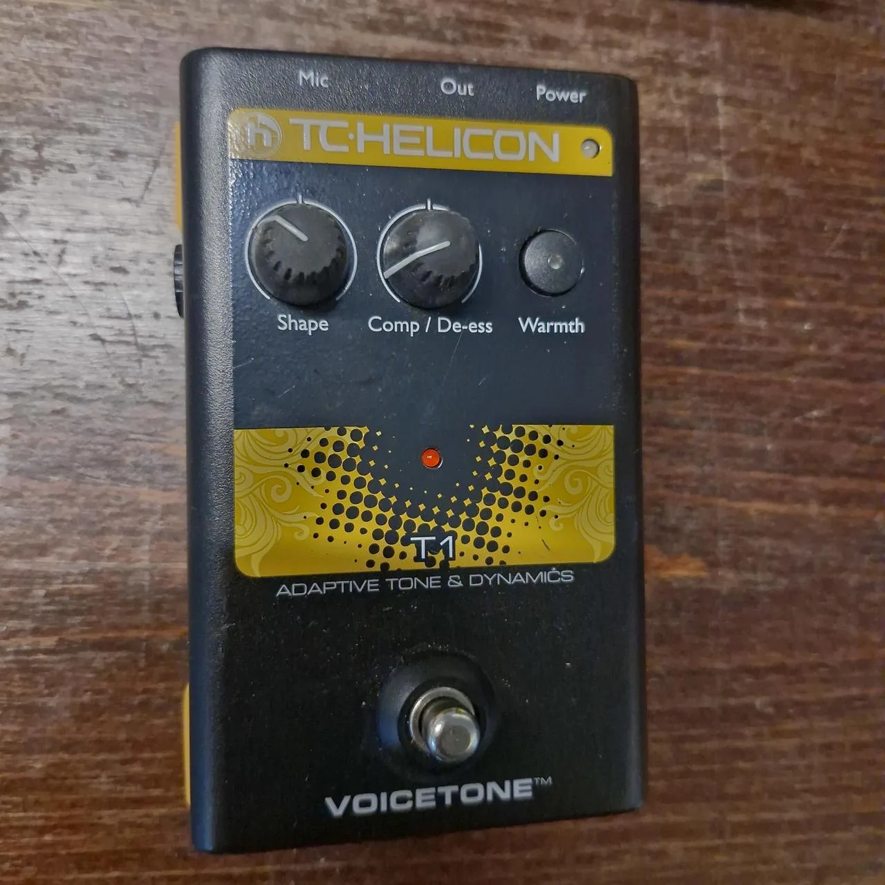 TC Helicon VoiceTone T1
