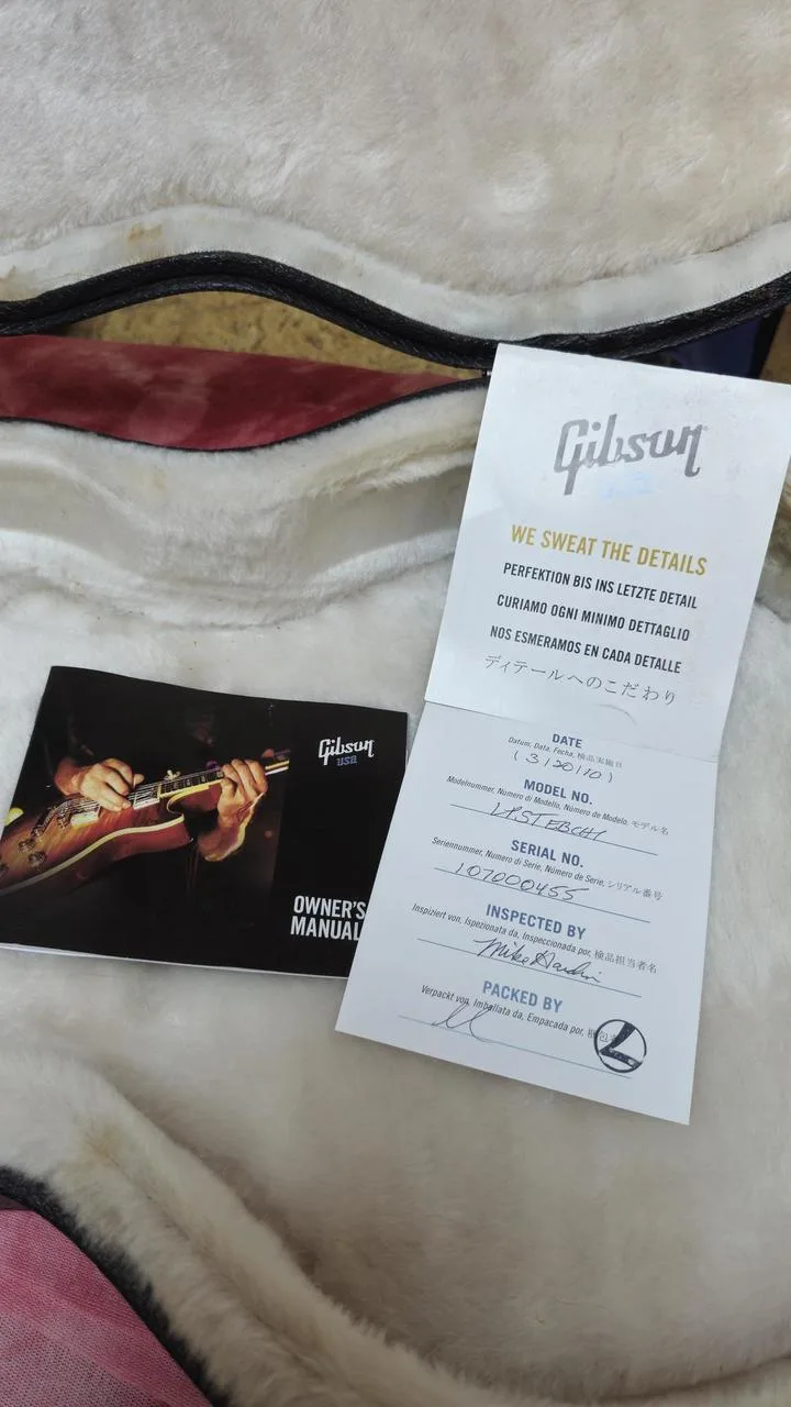 Gibson Les Paul Studio model 2010