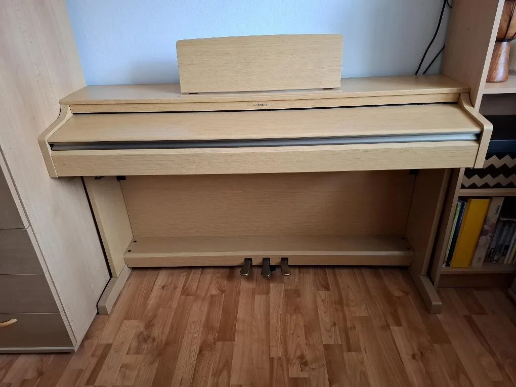 Digitální piano Yamaha YDP-162