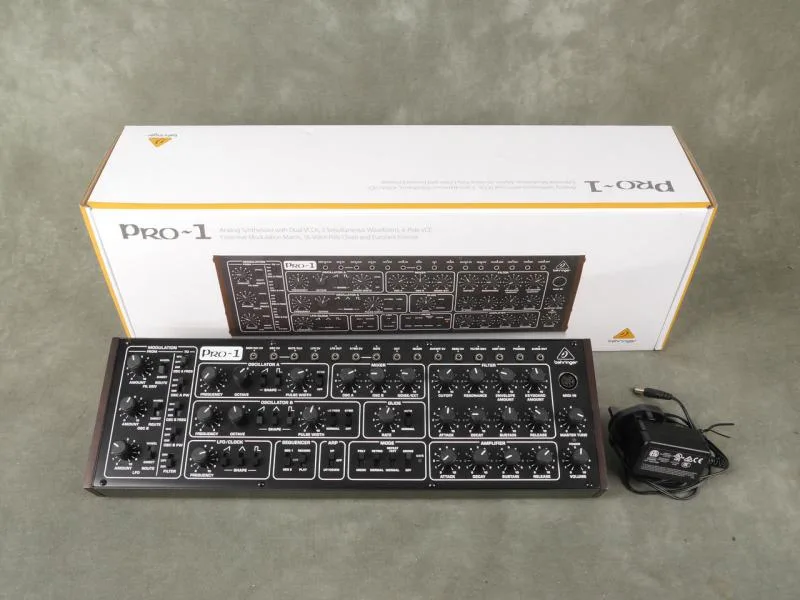 Behringer Pro-1 Box
