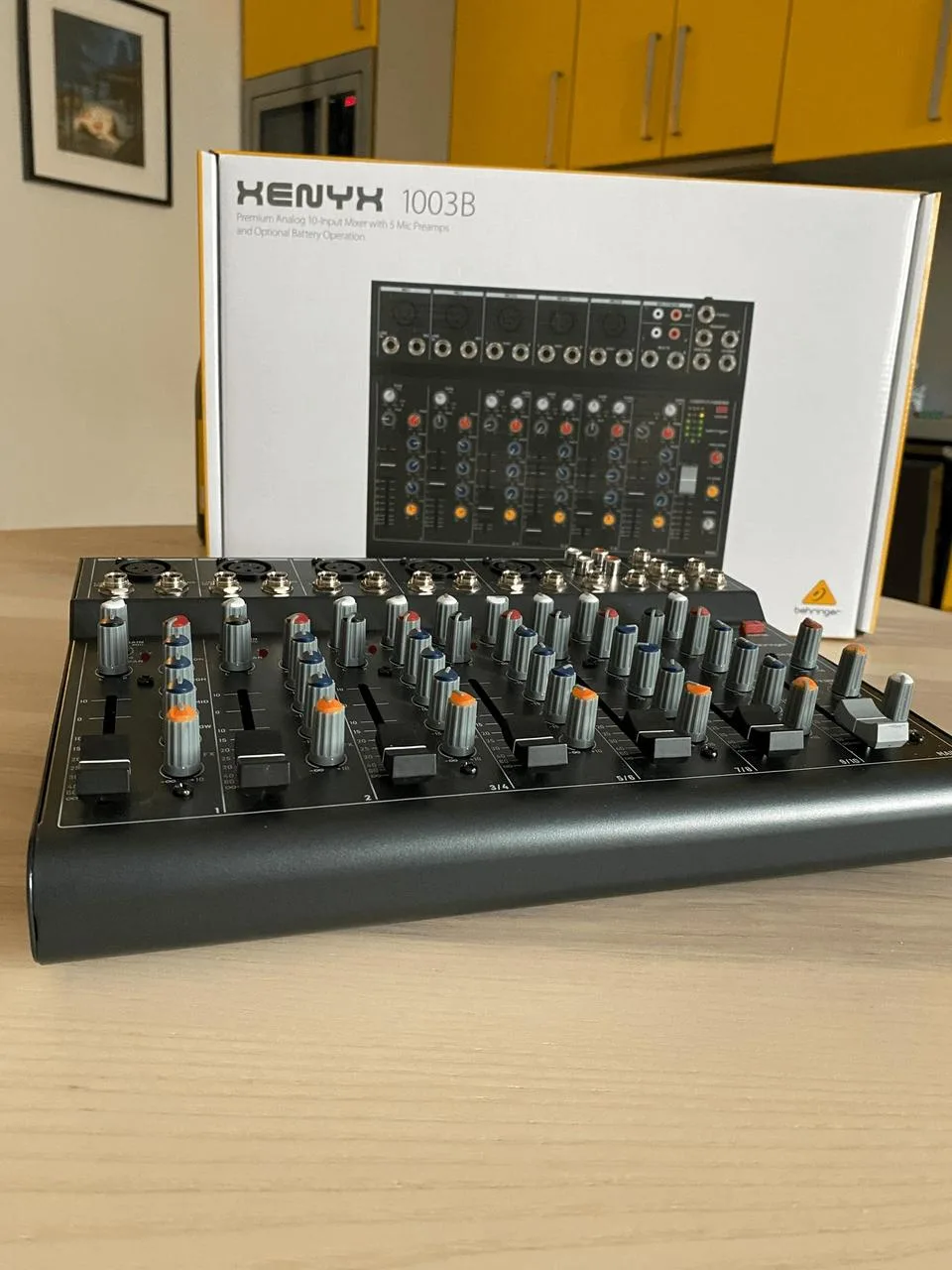 BEHRINGER XENYX 1003B