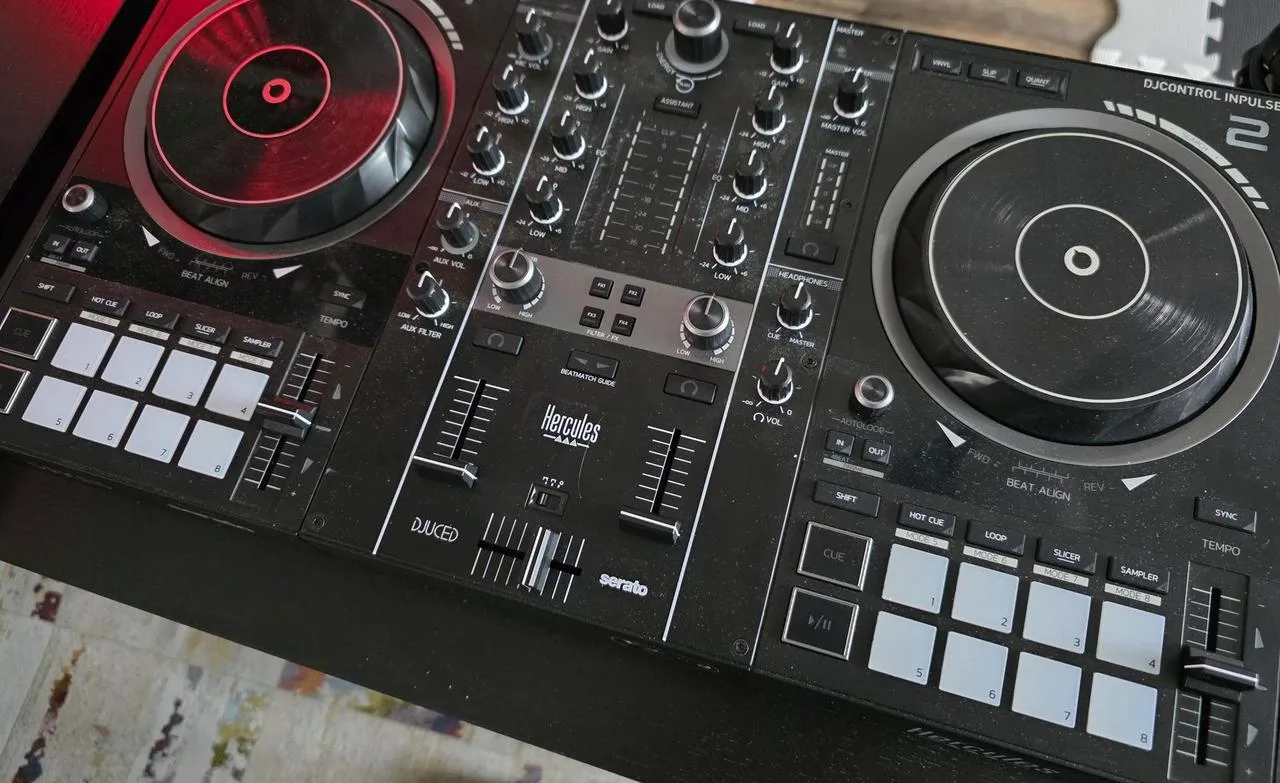 Hercules DJ Control Inpulse 500