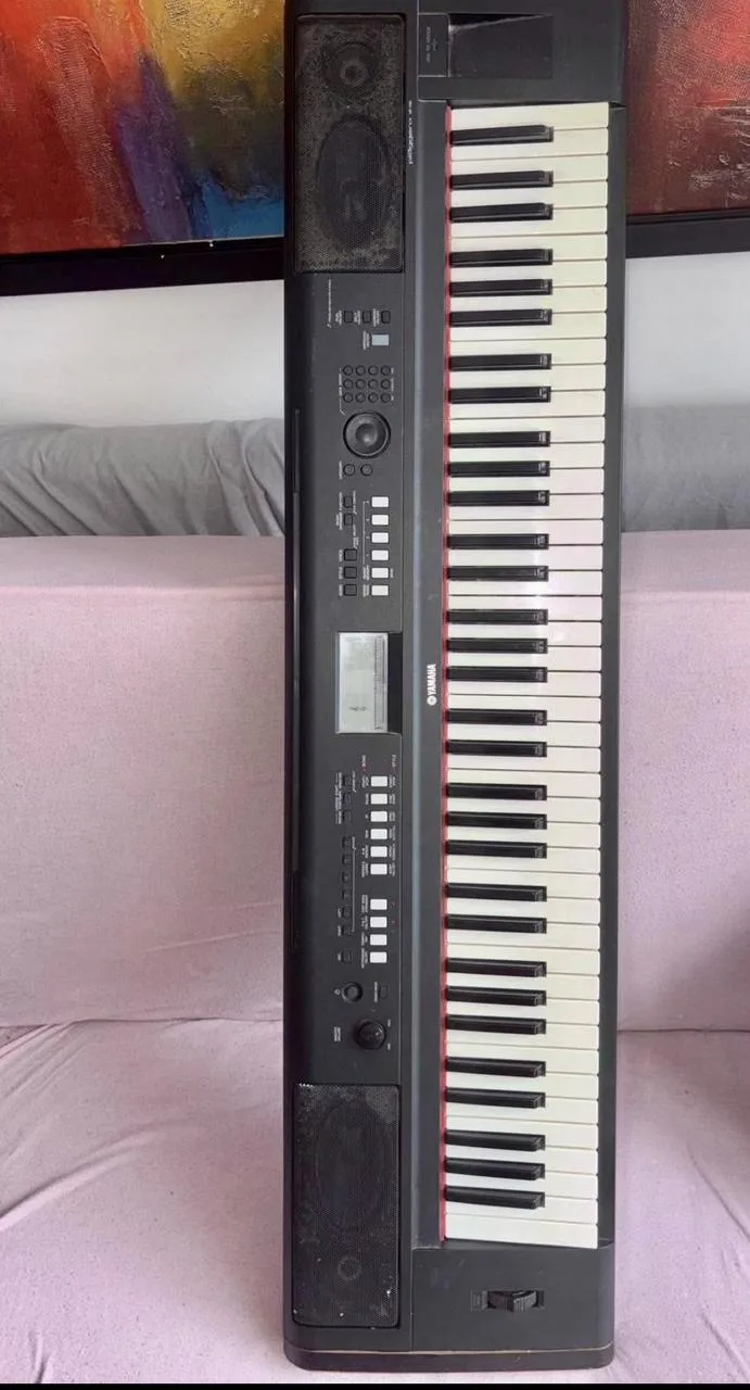 Klávesy  Yamaha NP V-80