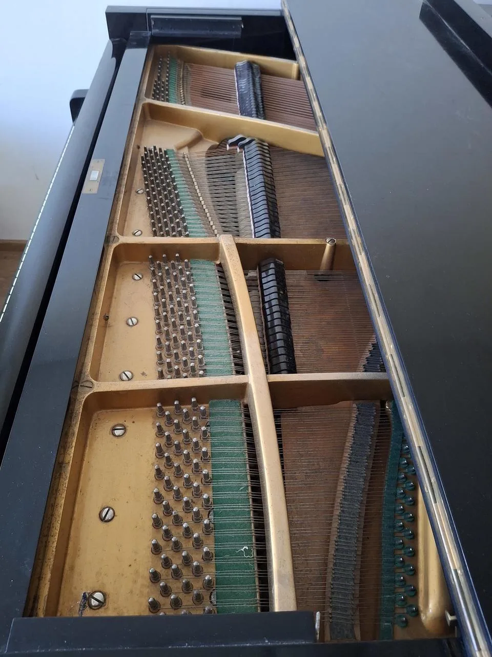 Prodám piano / křídlo Rous – 10 000 Kč