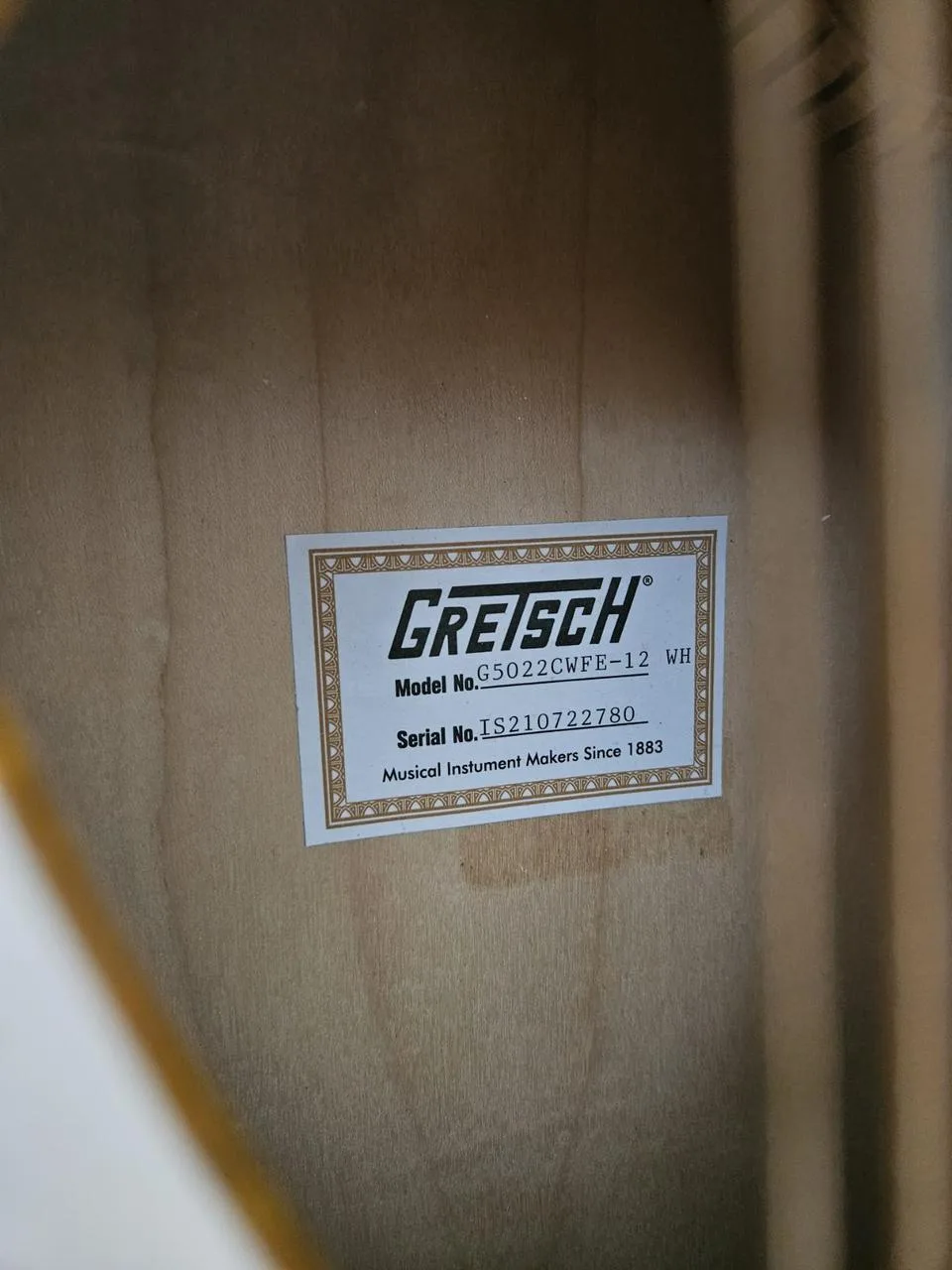 Prodám 12strunnou elektroakustiku Gretsch G5022CWFE-12 Ranch