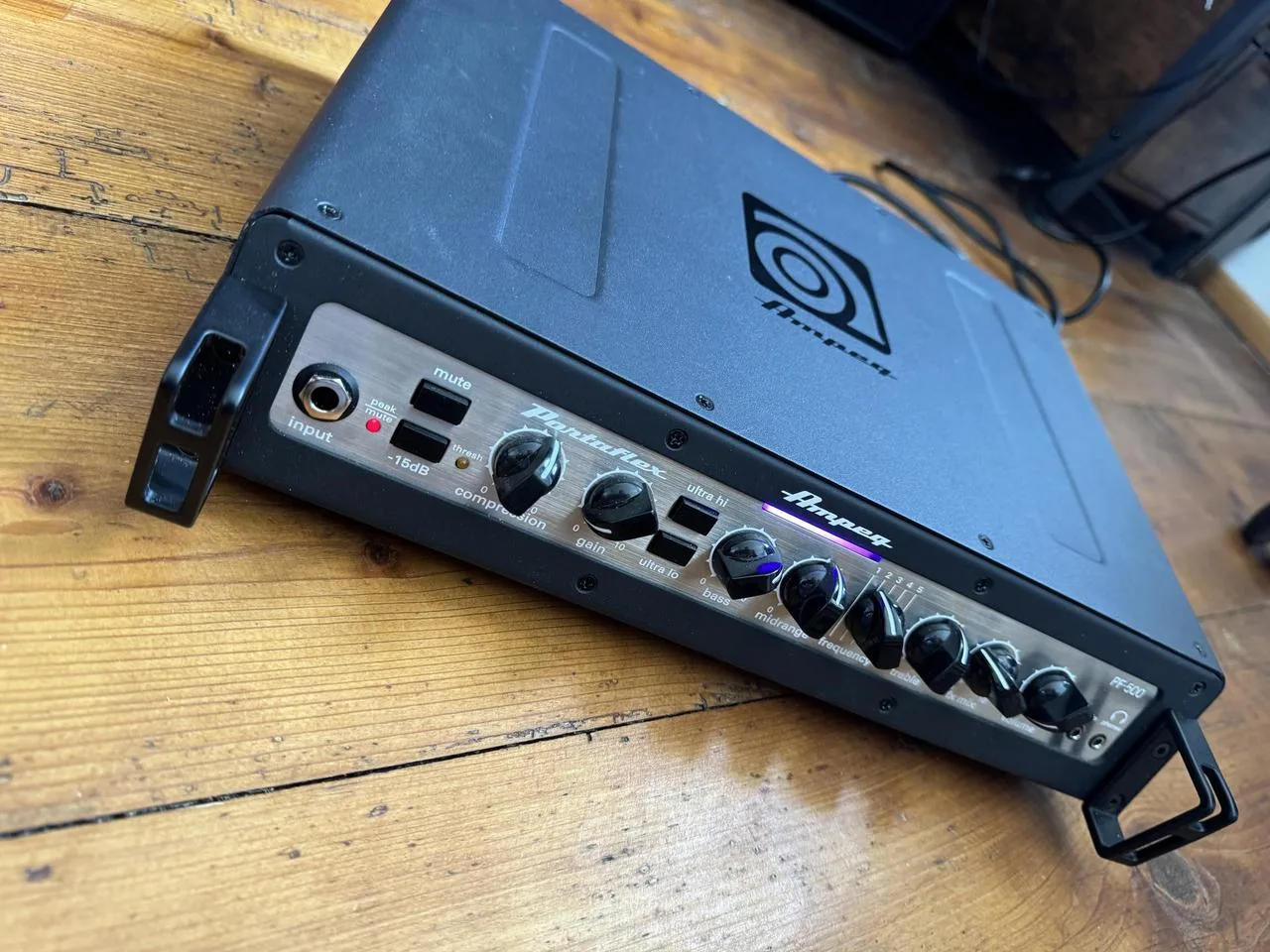 Ampeg pf 500