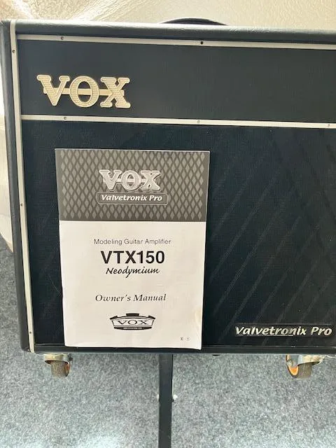 VOX VTX 150, Neodymium, kombo,