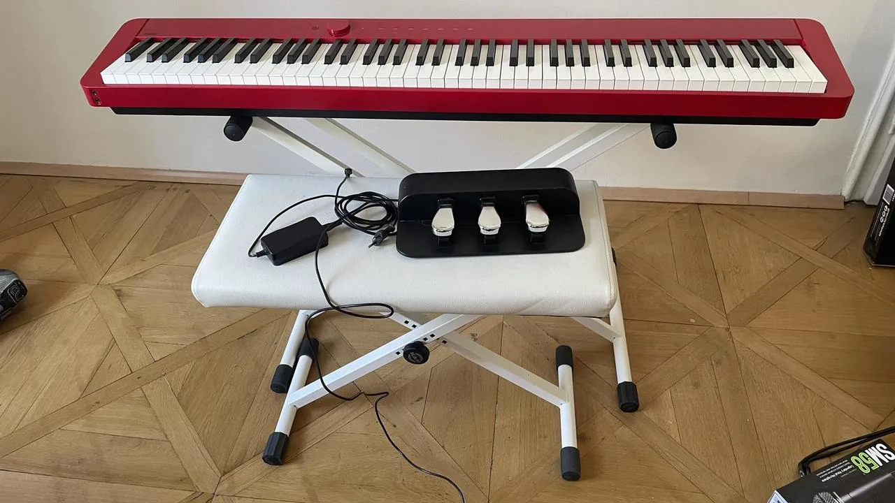 Casio Privia PX-S1000RD electric piano