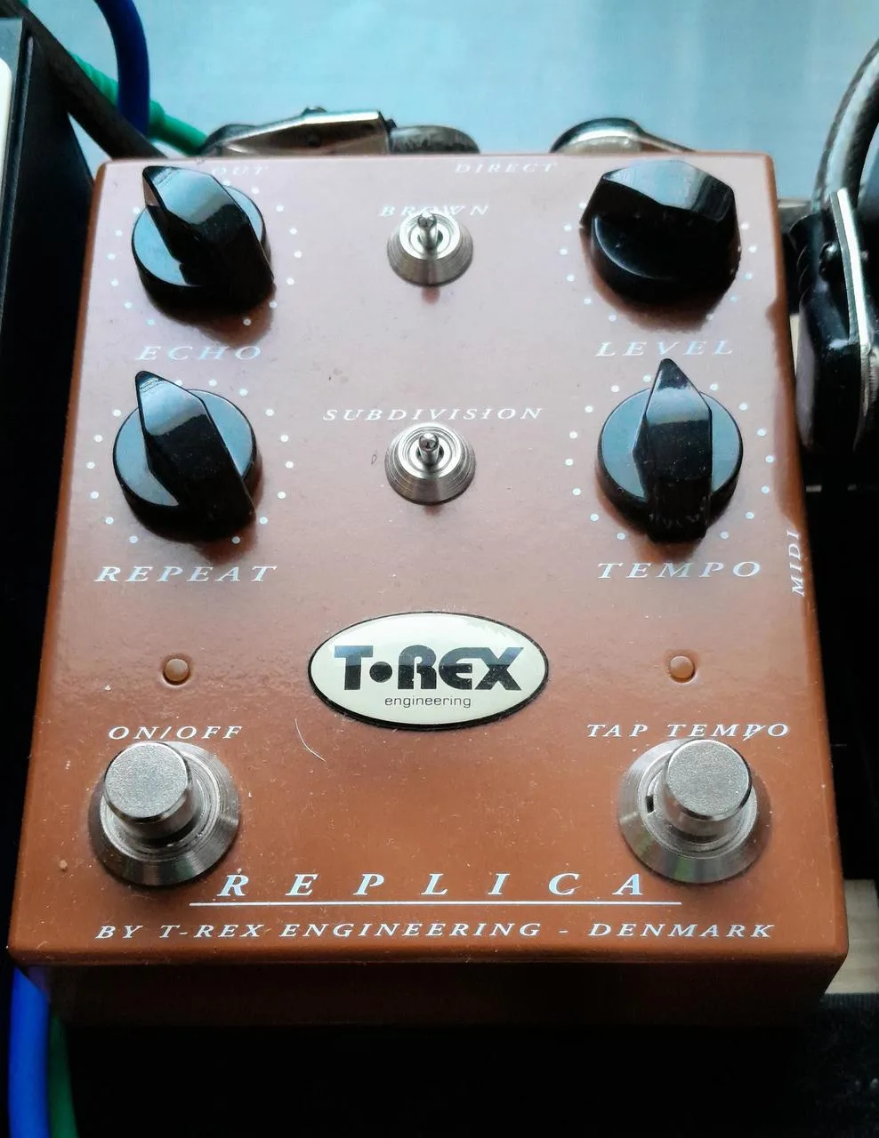 Predám delay "Replica"