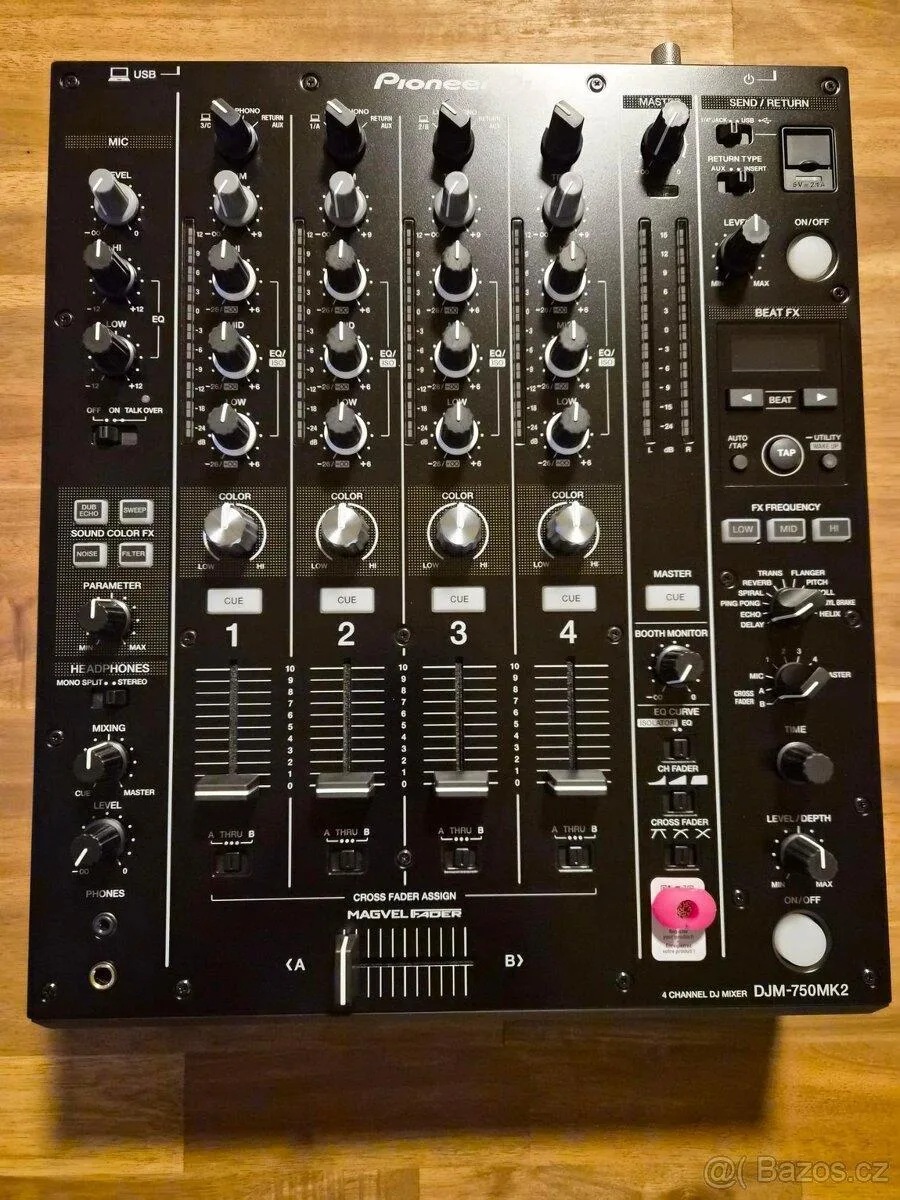 Pioneer DJM-750MK2