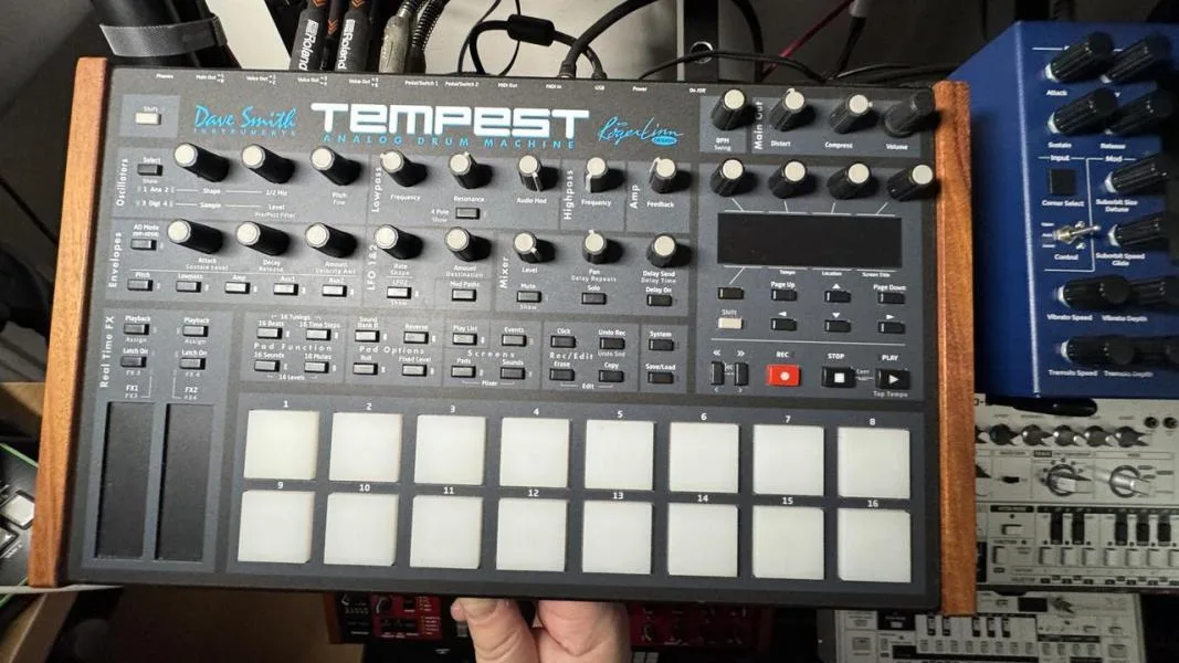 TEMPEST - DAVE SMITH INSTRUMENTS