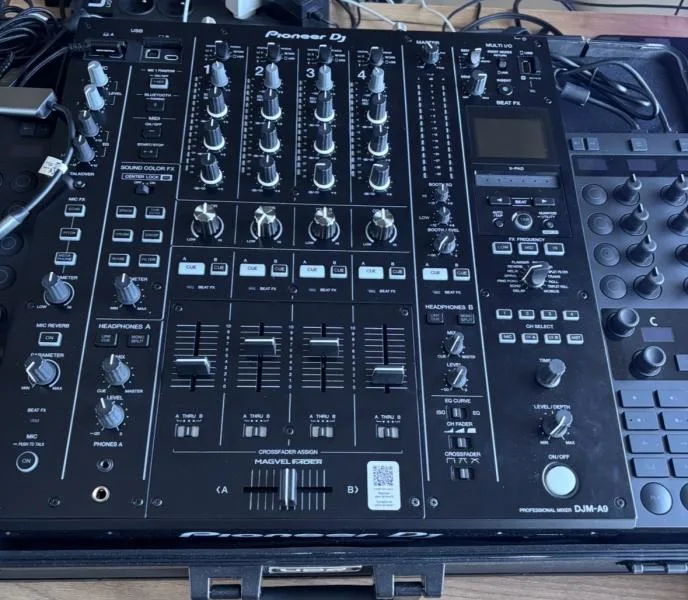 Pioneer djm A9, 7 měs. starý v záruce