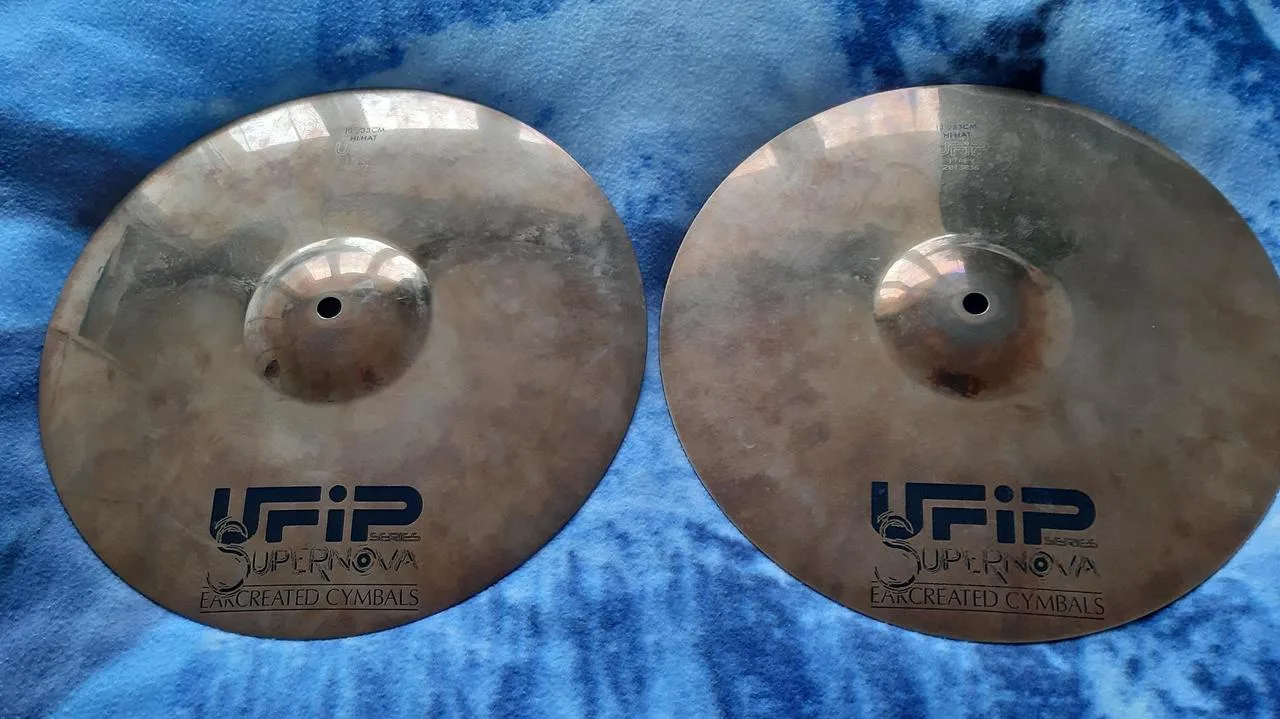 Hi- hat 13 " , činel 16 " crach zn. UFIP - supernova
