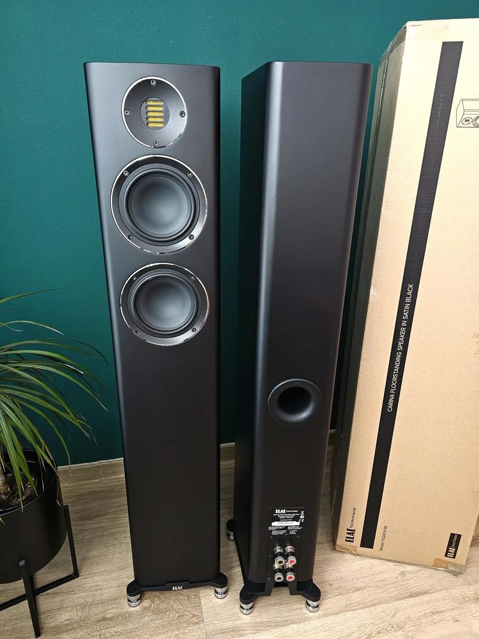 ELAC Carina FS247.4