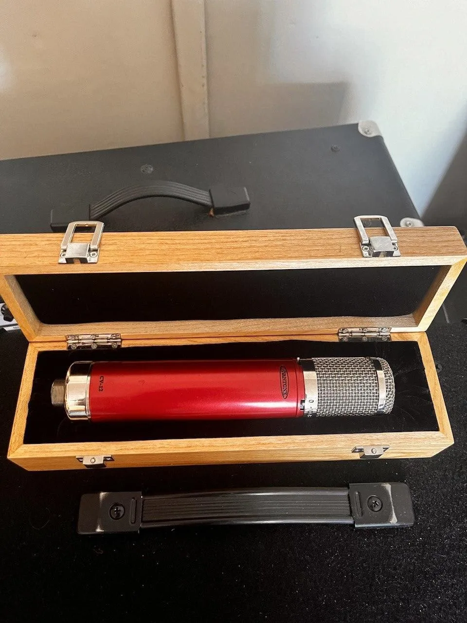 Lampový mikrofon Avantone CV-12