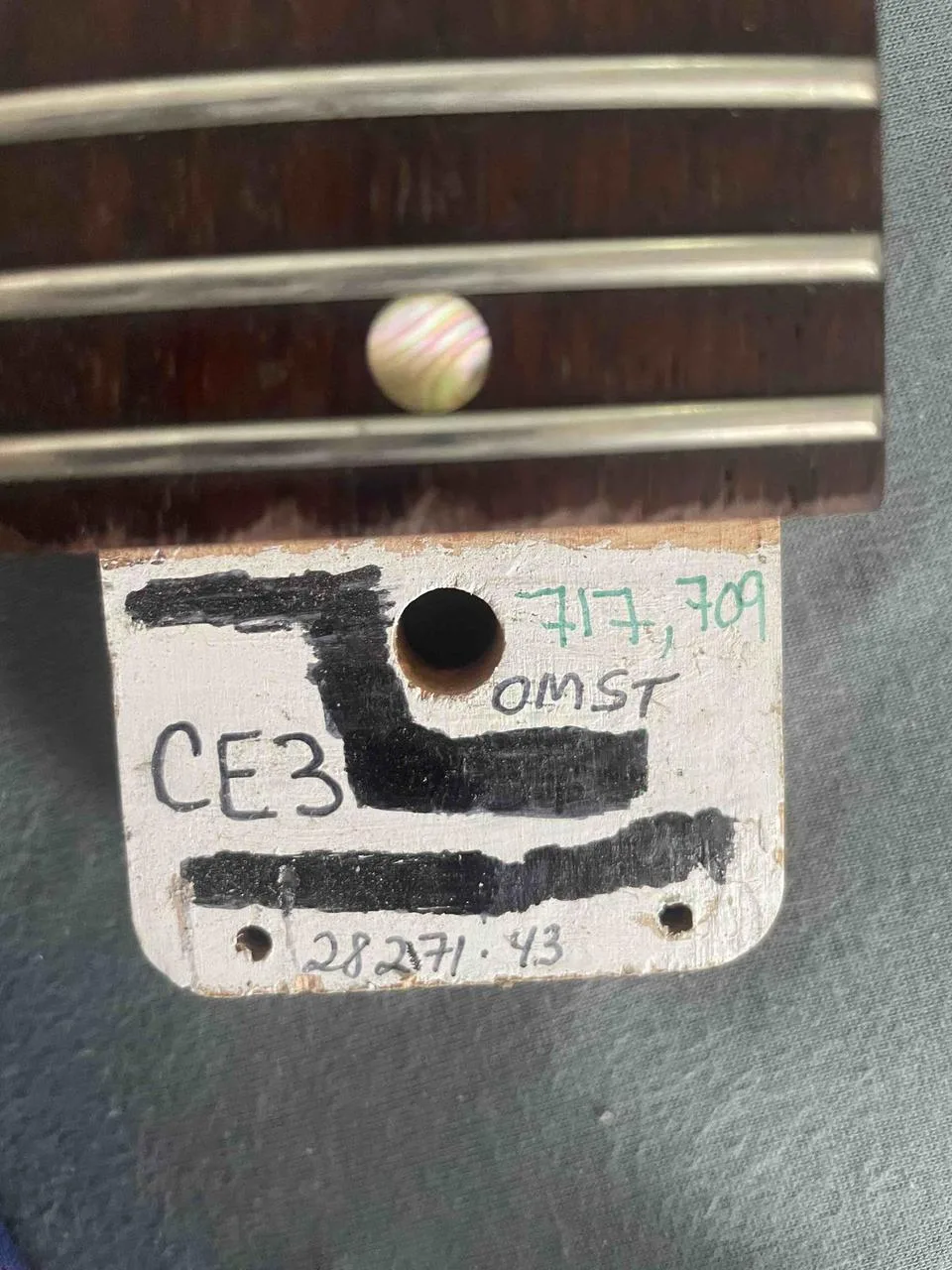 PRS CE24 s kufrem