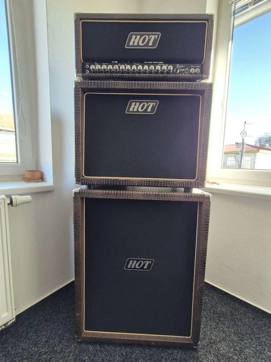 HOT amps Rockhearth MK2