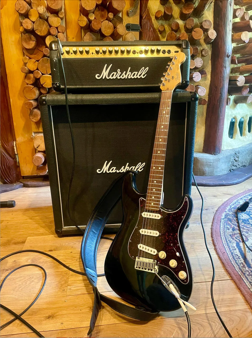 Marshall Valvestate 8100 plus bedna Marshall 8412