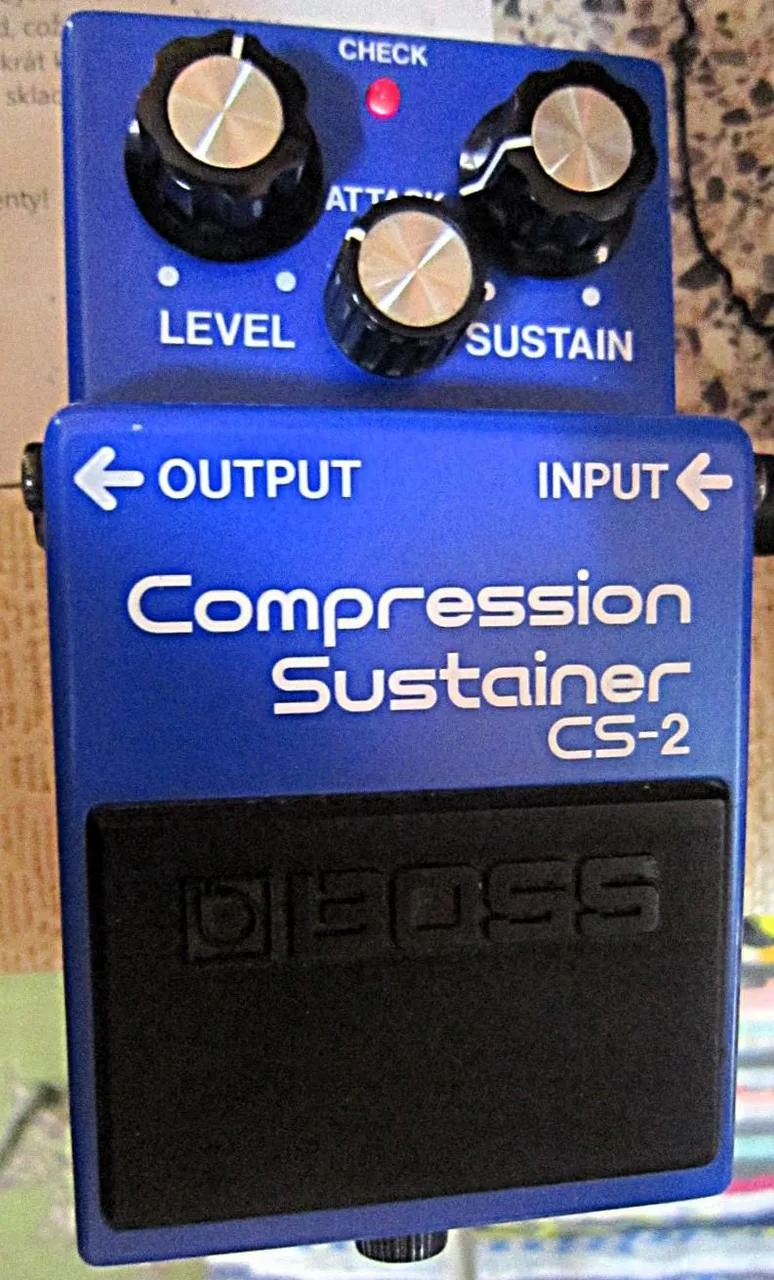 Efektový pedál Boss CS-2 Compression Sustainer  pro kytaru.