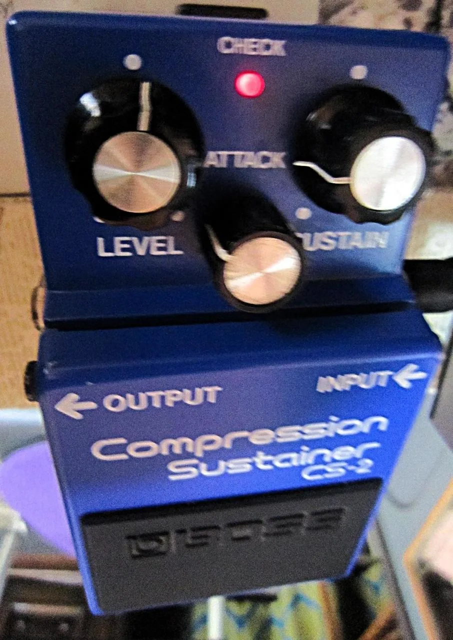 Efektový pedál Boss CS-2 Compression Sustainer  pro kytaru.