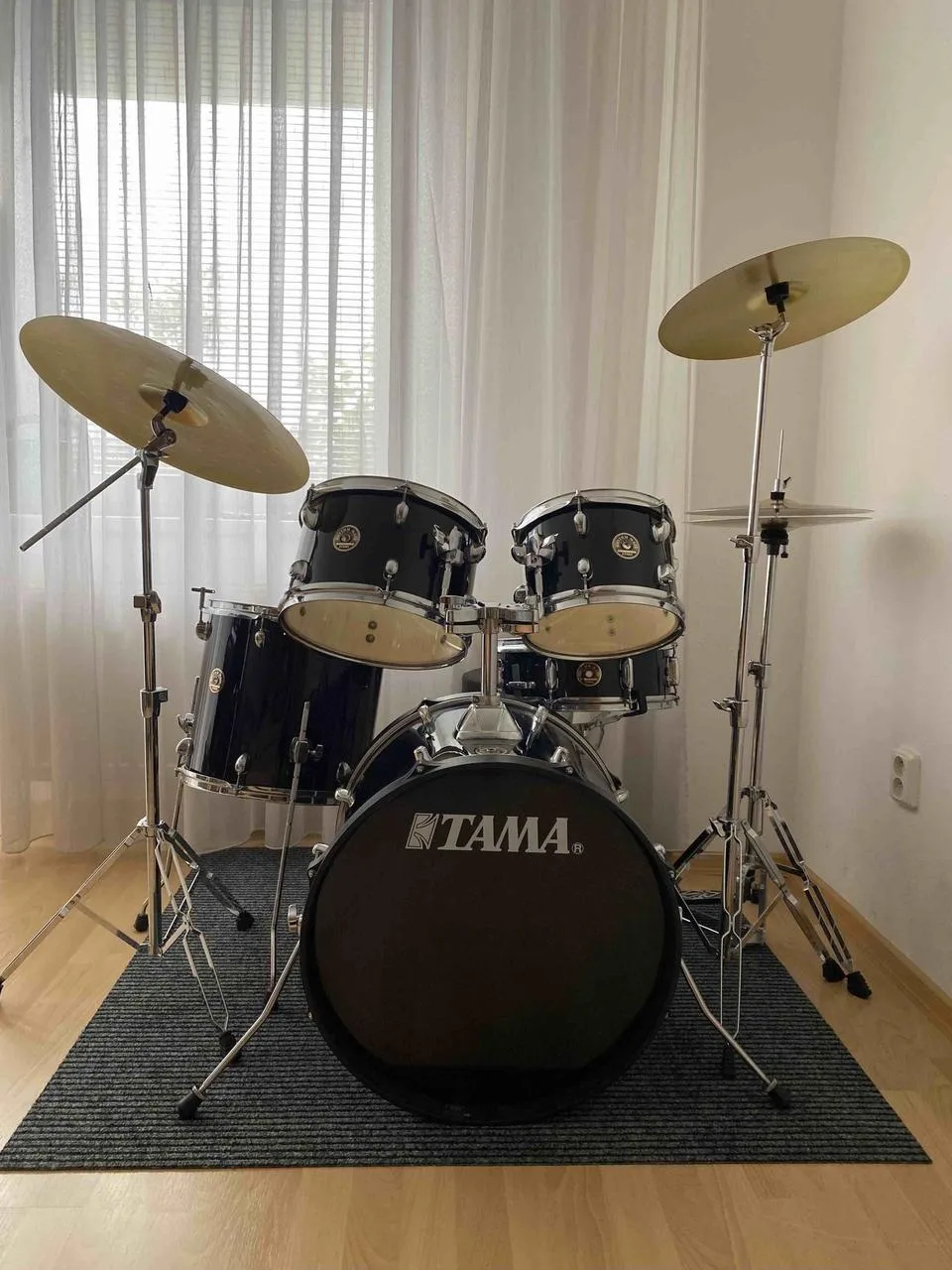 TAMA Rockstar