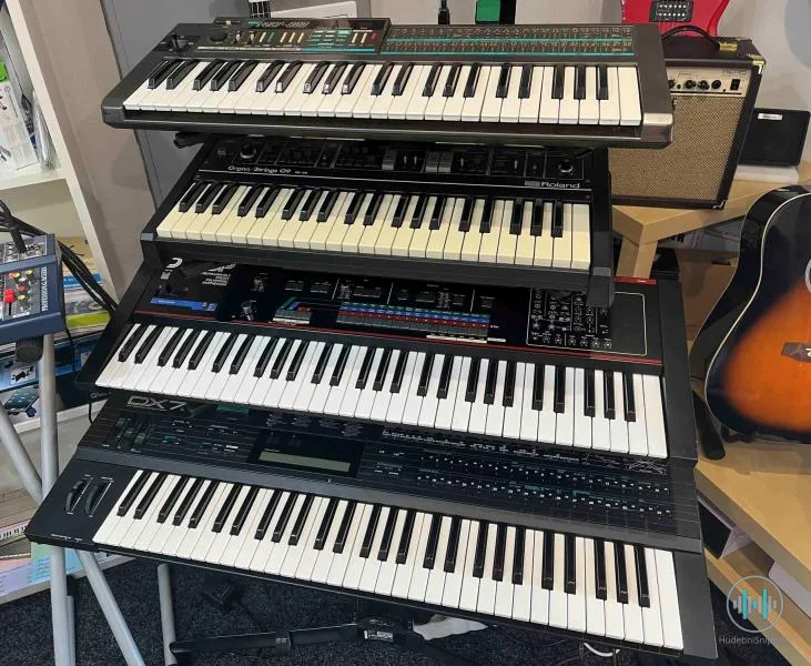 Vintage synths ...