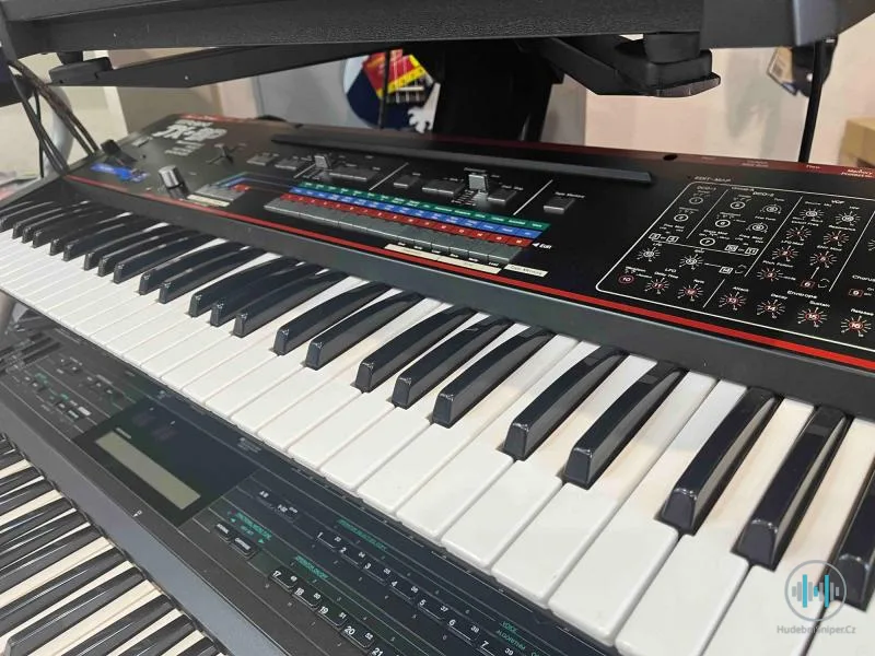 Roland JX3P