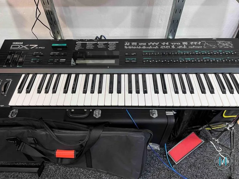 Yamaha DX7 IIFD