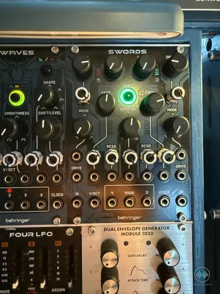 Behringer Swords (kopie Mutable Instruments Blades)