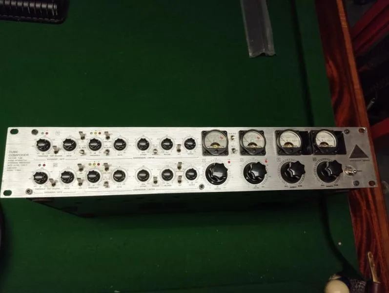 Tube Compressor T1952
